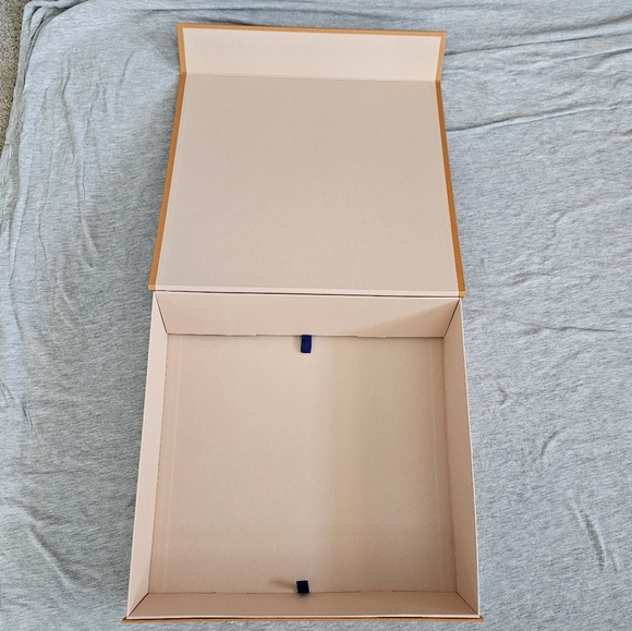 Louis Vuitton packaging set Bundle. - Picture 5 of 11